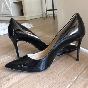 Black Patent Leather Ann Taylor Pumps 9M